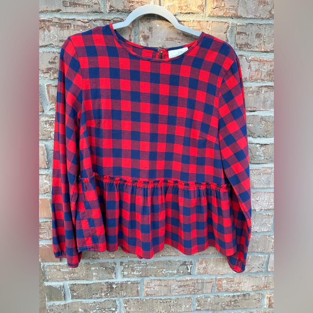 Long sleeve, Universal Threads shirt